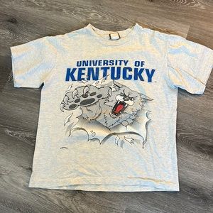 Men’s vintage graphic - size small